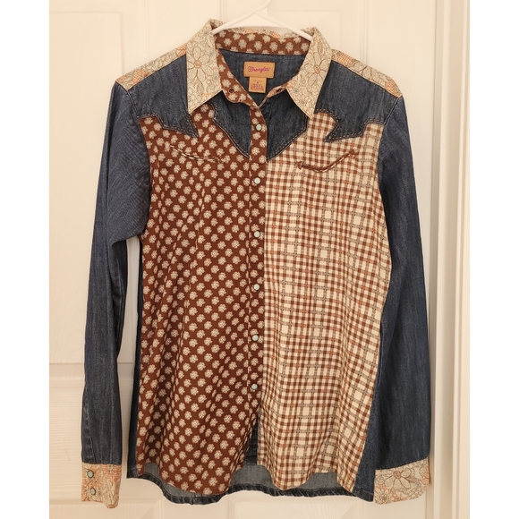 Wrangler Tops - Wrangler Western Cowgirl Denim Brown Shirt Medium